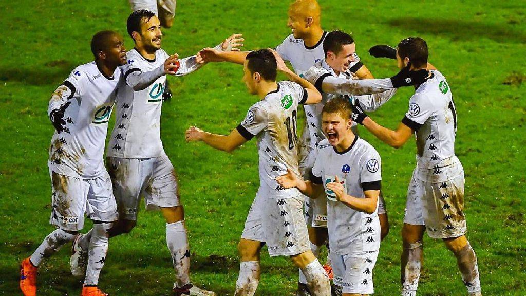 豪场均篮板 豪场均篮板