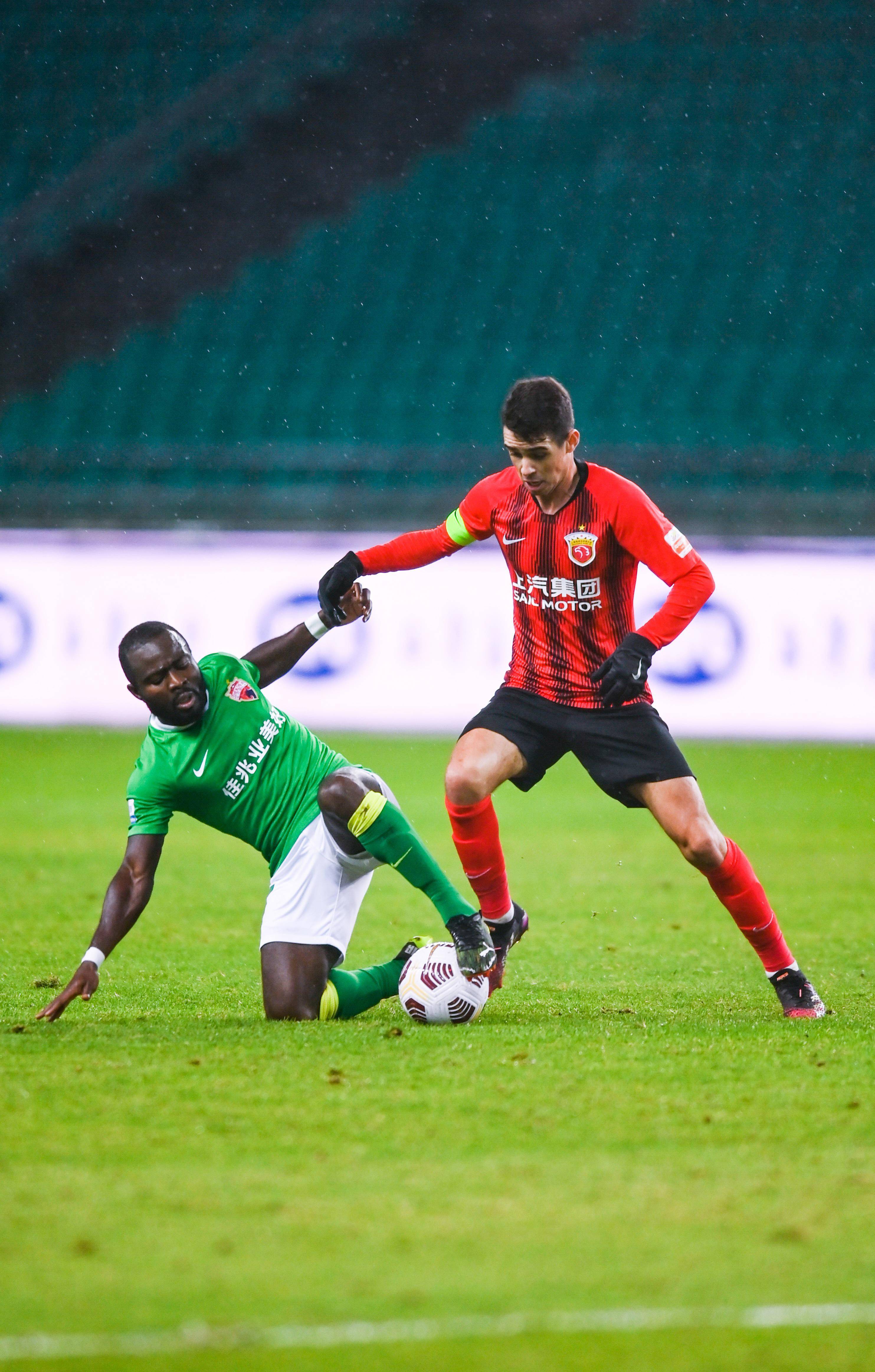 仅打击了俱 仅打击了俱