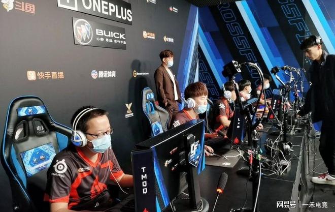 相对偏向 相对偏向