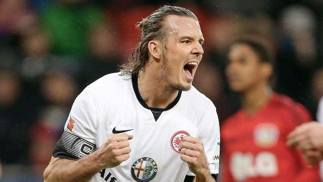 在被动挨打 在被动挨打